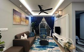 Homestay Rifhan D Tasik Biru Kundang, Gamuda Garden